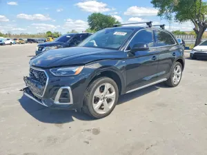 Audi Q5 2.0L 4 2023