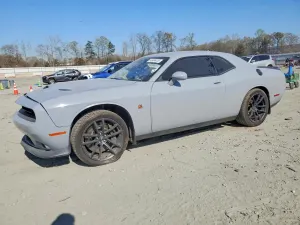 Dodge Challenger 6.4L 8 2021