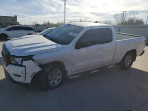 Nissan Frontier 3.8L 6 2022