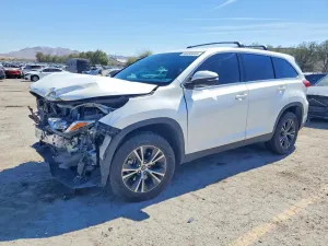 Toyota Highlander 3.5L 6 2019
