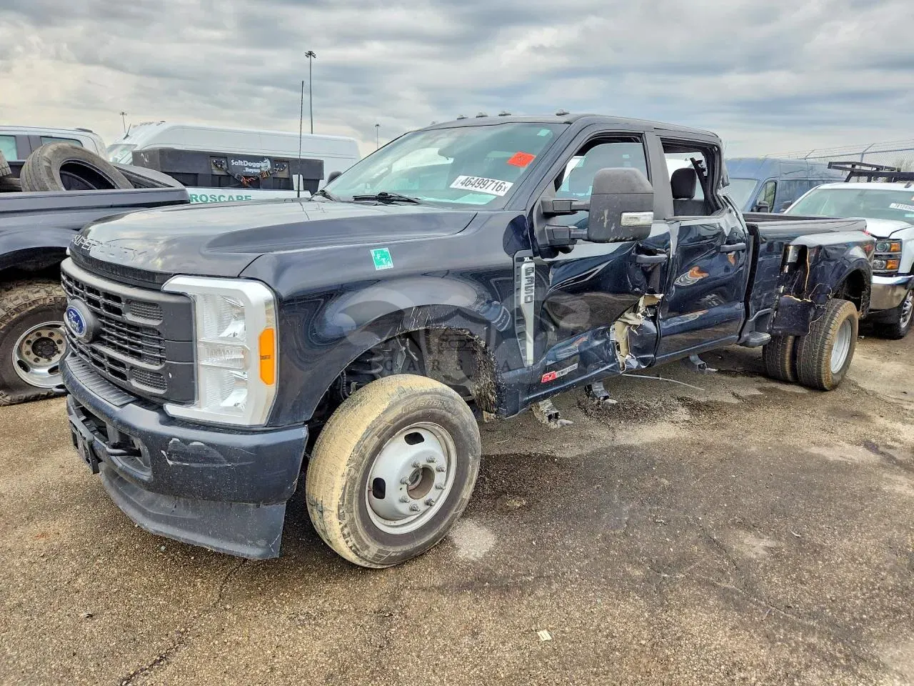 Ford F-350 6.7L 8 2023