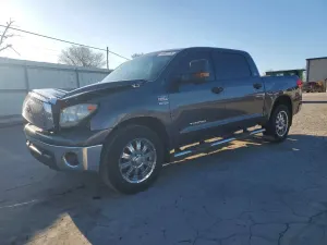 Toyota Tundra 5.7L 8 2011