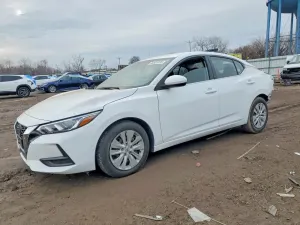 Nissan Sentra 2.0L 4 2023