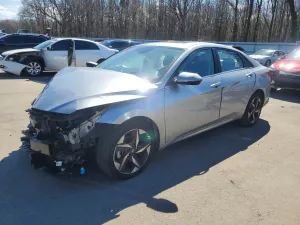 Hyundai Elantra 2.0L 4 2021