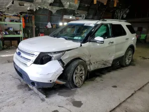 Ford Explorer 3.5L 6 2014