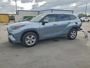 Toyota Highlander 3.5L 6 2021