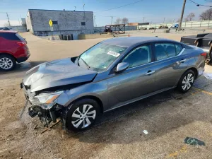 Nissan Altima 2.5L 4 2019