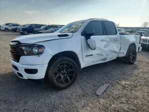 RAM 1500 5.7L 8 2020