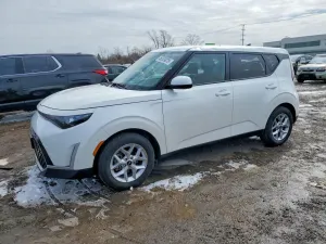 Kia Soul 2.0L 4 2025