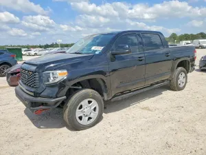 Toyota Tundra 5.7L 8 2021