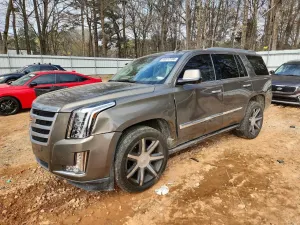 Cadillac Escalade 6.2L 8 2016