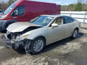 Lexus ES 3.5L 6 2013