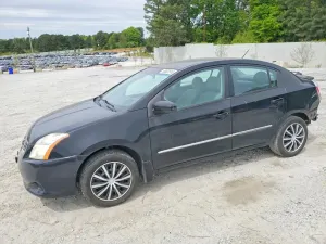 Nissan Sentra 2.0L 4 2012