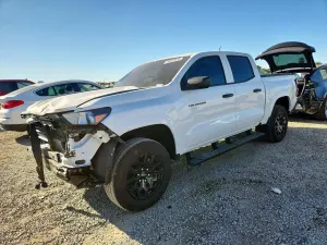 Chevrolet Colorado 2.7L 4 2025
