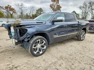 RAM 1500 5.7L 8 2019