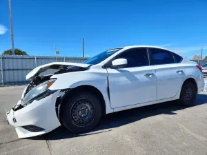Nissan Sentra 1.8L 4 2017