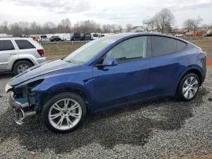 Tesla Model Y 2024