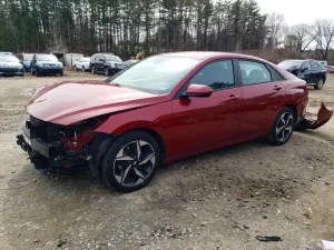 Hyundai Elantra 2.0L 4 2023