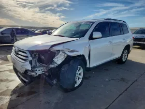 Toyota Highlander 3.5L 6 2013