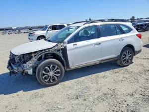 Subaru Outback 2.5L 4 2016