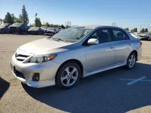 Toyota Corolla 1.8L 4 2011