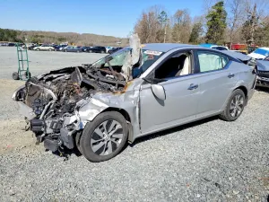 Nissan Altima 2.5L 4 2019