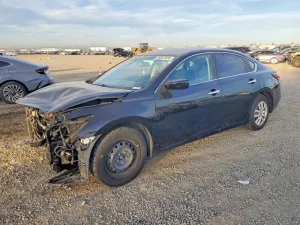 Nissan Altima 2.5L 4 2015