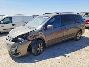 Toyota Sienna 3.3L 6 2004