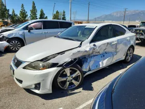 Lexus IS 2.5L 6 2012