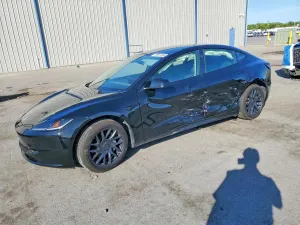 Tesla Model 3 2025