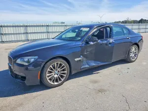 BMW 7 Series 4.4L 8 2014