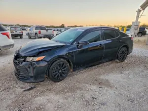 Toyota Camry 2.5L 4 2019