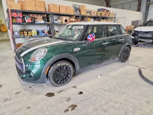 Mini Cooper 2.0L 4 2015