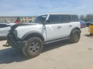 Ford Bronco 2.3L 4 2024