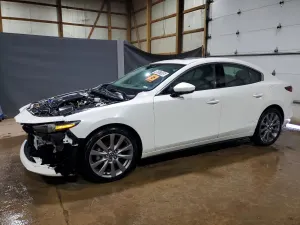 Mazda 3 2.5L 4 2019