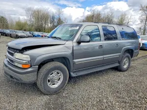Chevrolet Suburban 8.1L 8 2001