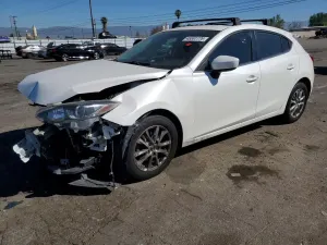 Mazda 3 2.0L 4 2015