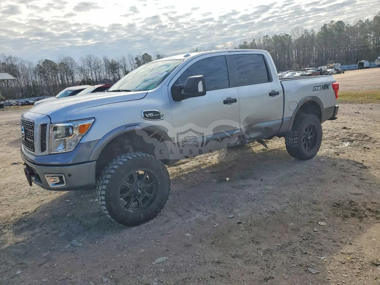 Nissan Titan 5.6L 8 2017