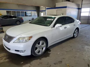 Lexus LS 4.6L 8 2011
