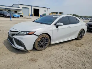 Toyota Camry 3.5L 6 2022