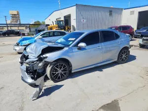 Toyota Camry 2.5L 4 2023