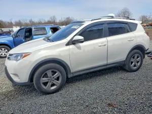 Toyota Rav4 2.5L 4 2015