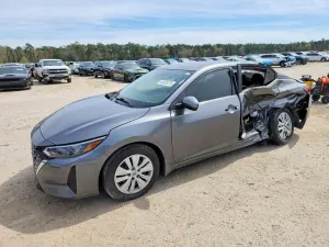 Nissan Sentra 2.0L 4 2024