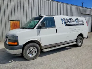 GMC Savana 6.6L 8 2021