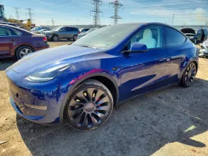Tesla Model Y 2024