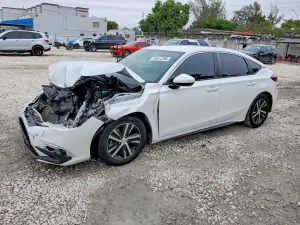 Honda Civic 2.0L 4 2024