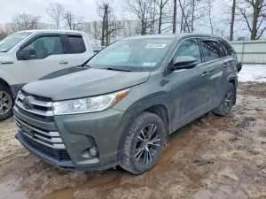 Toyota Highlander 3.5L 6 2018