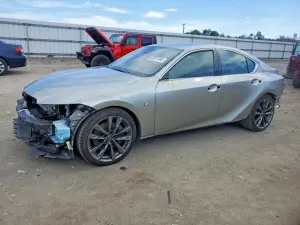 Lexus IS 3.5L 6 2023