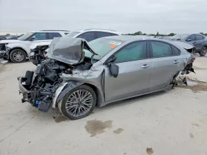 Kia Cerato / Forte / K3 2.0L 4 2024
