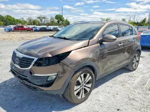 Kia Sportage 2.4L 4 2012